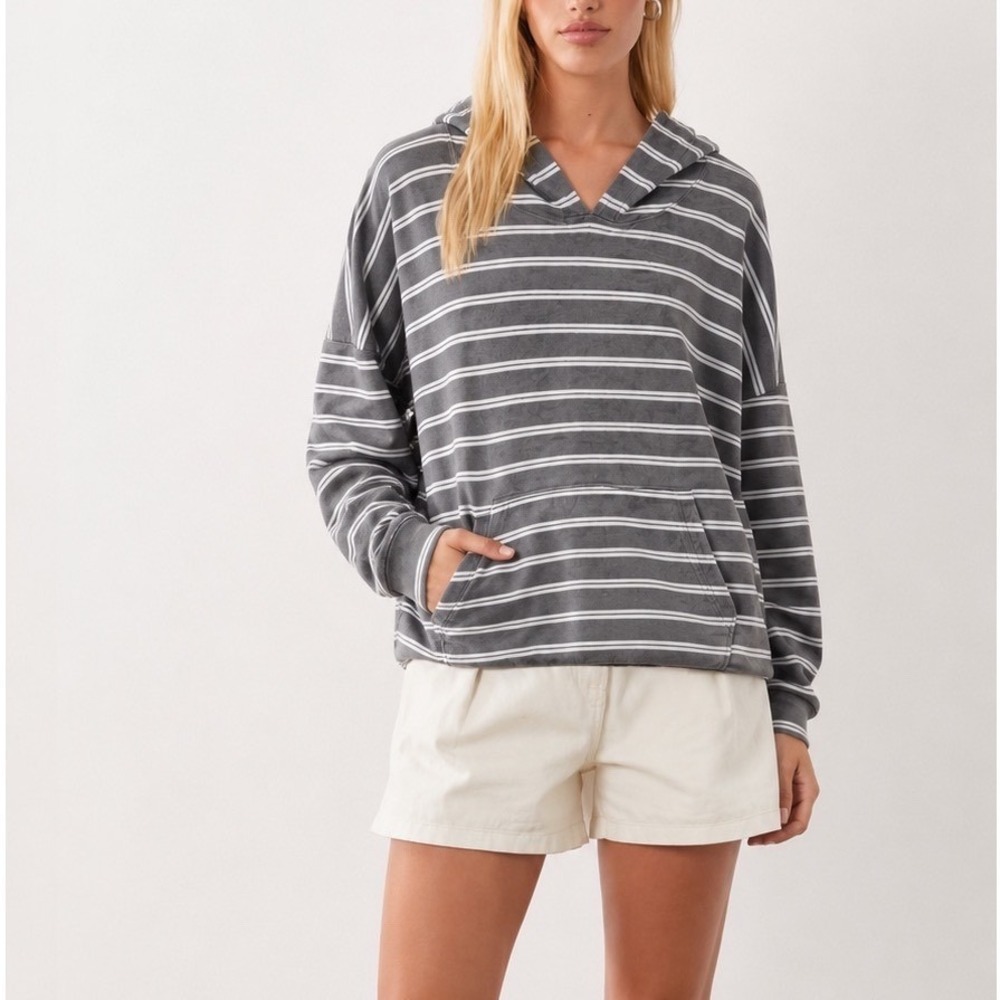 American Eagle Gray/White Striped Cropped Hooded Sweatshirt